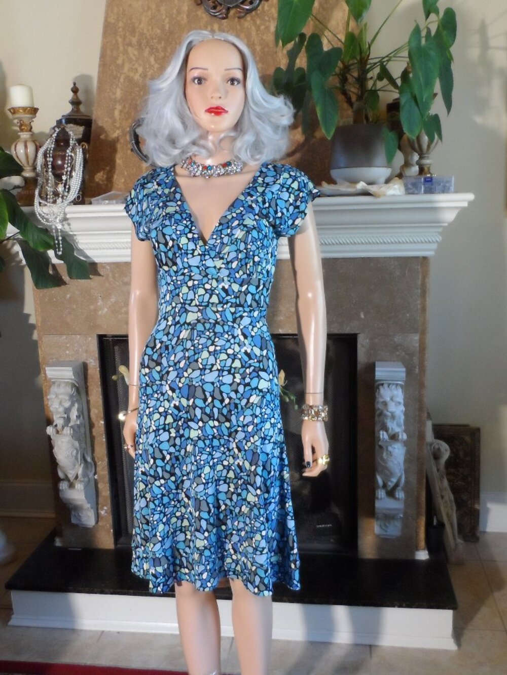 Diane von Furstenberg Enola Blue Mosaic Silk Dress Size 4